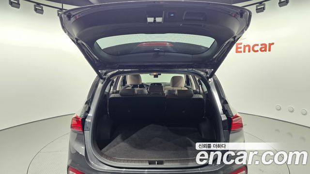Hyundai Santa Fe 2019 thumb 12
