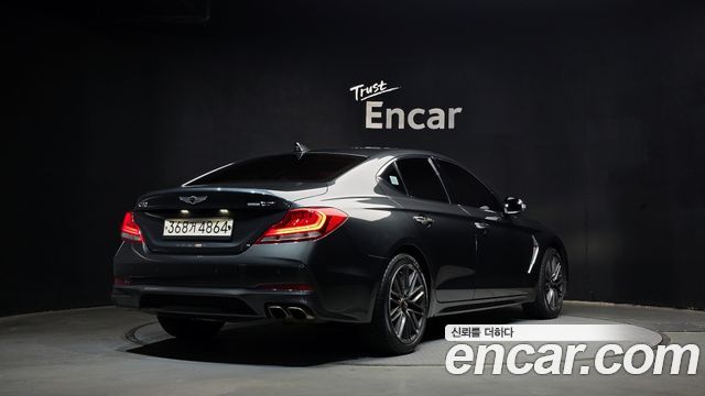 Genesis G70 2017 thumb 3