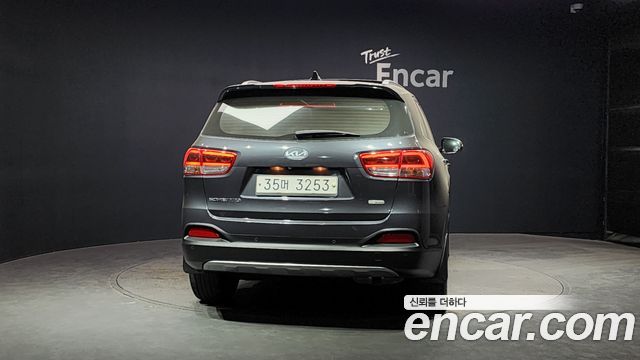 Kia Sorento 2014 thumb 5