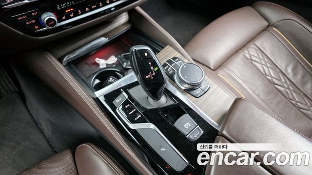 BMW 5 серии 2019 thumb 7