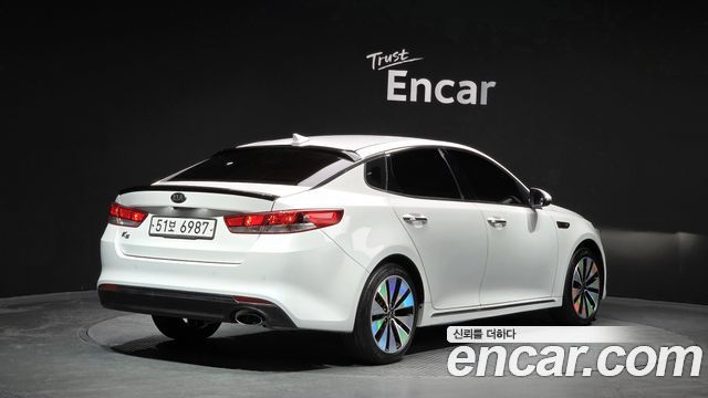 Kia K5 2016 thumb 2