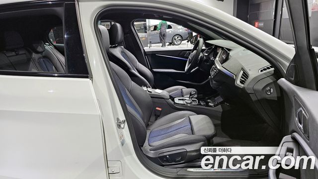 BMW 1 серии 2023 thumb 3