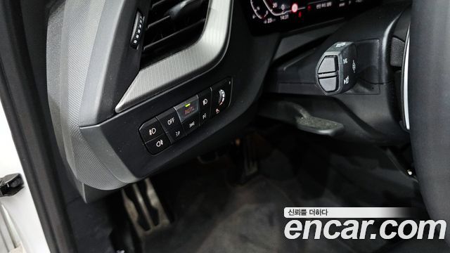 BMW 1 серии 2023 thumb 8