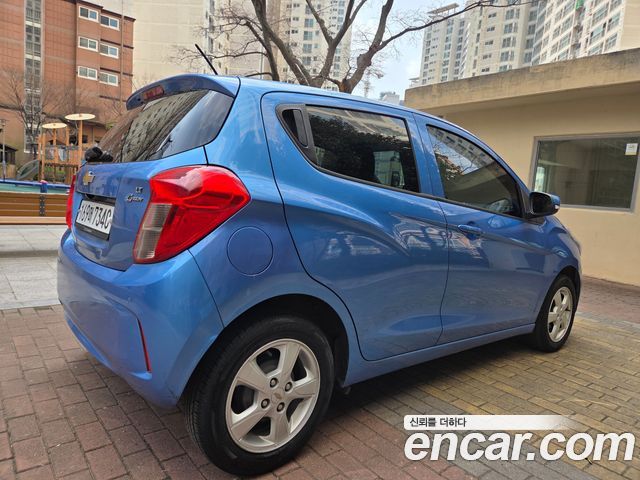 Chevrolet Spark 2017 thumb 6