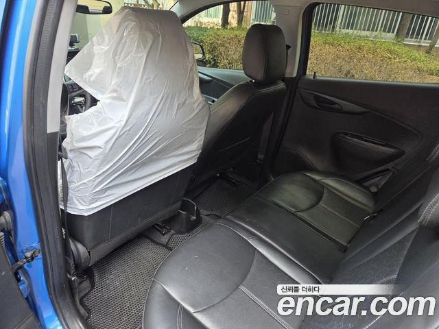 Chevrolet Spark 2017 thumb 10