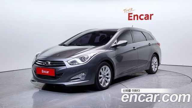 Hyundai i40 2011 thumb 2