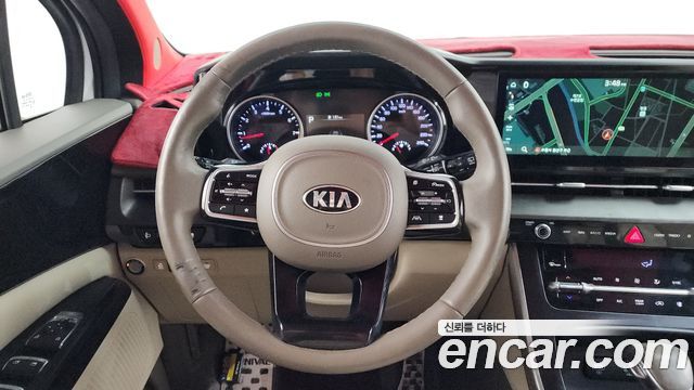 Kia Carnival 2021 thumb 12