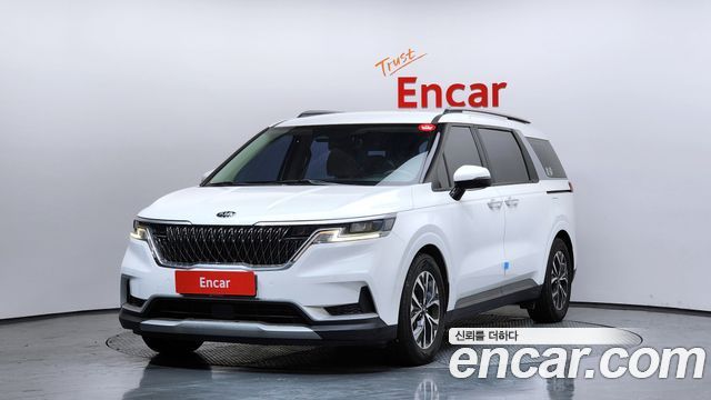 Kia Carnival 2021 thumb 2