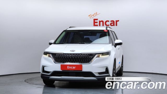 Kia Carnival 2021 thumb 3