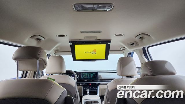 Kia Carnival 2021 thumb 12