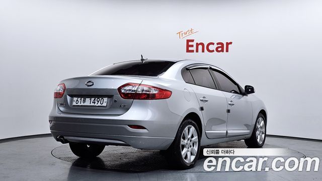 Renault Korea SM3 2011 thumb 3
