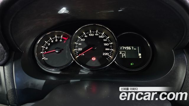 Renault Korea SM3 2011 thumb 9