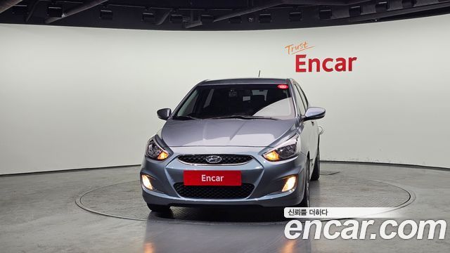 Hyundai Accent 2018 thumb 4