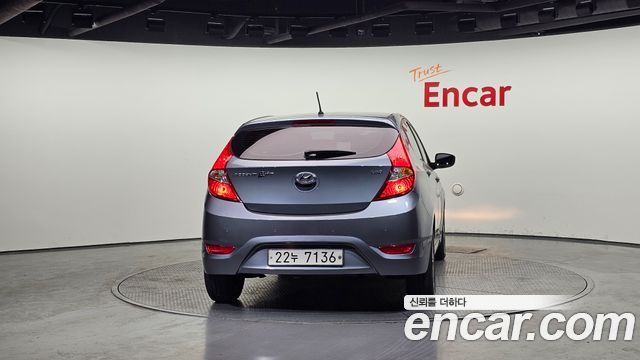 Hyundai Accent 2018 thumb 5