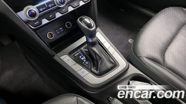 Hyundai Avante 2019 thumb 10