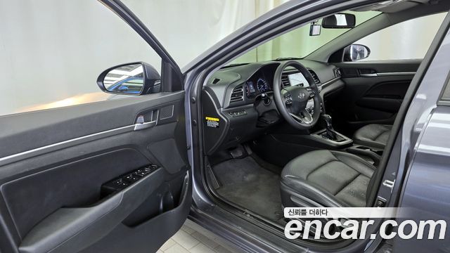 Hyundai Avante 2019 thumb 11