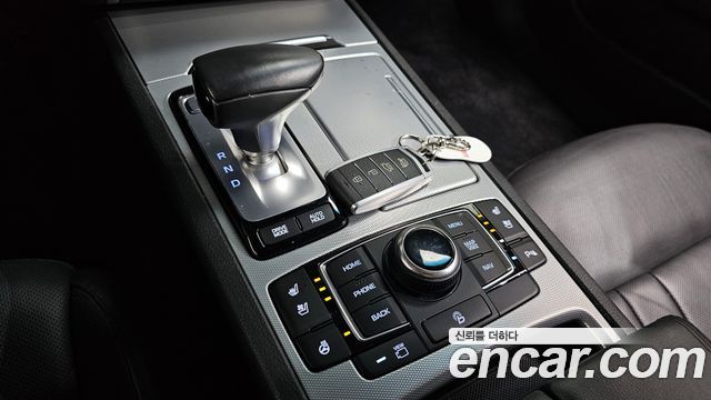 Genesis G80 2016 thumb 9