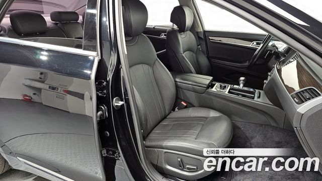 Genesis G80 2016 thumb 10