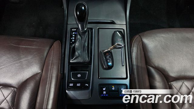 Hyundai Aslan 2015 thumb 9