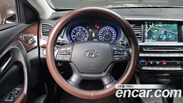 Hyundai Aslan 2015 thumb 12