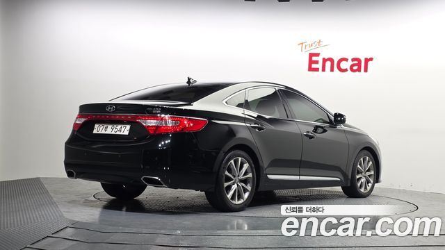 Hyundai Grandeur 2015 thumb 2