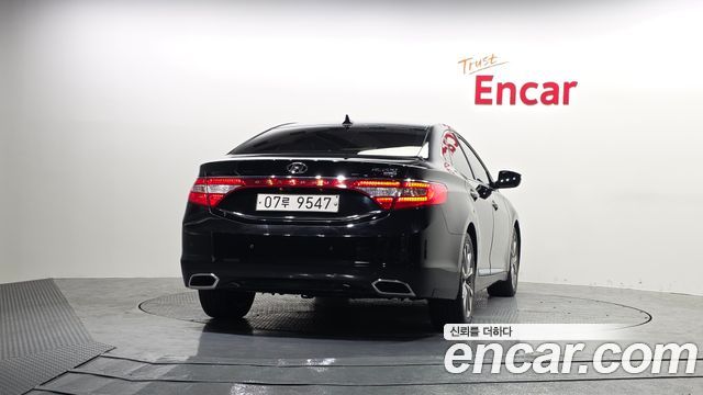 Hyundai Grandeur 2015 thumb 4
