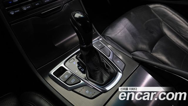 Hyundai Grandeur 2015 thumb 9