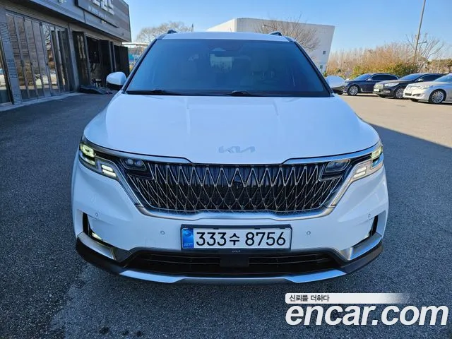 Kia Carnival 2022 thumb 2