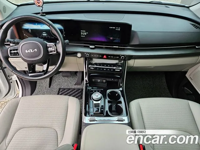 Kia Carnival 2022 thumb 11