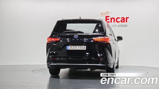 Toyota Sienna 2021 thumb 8