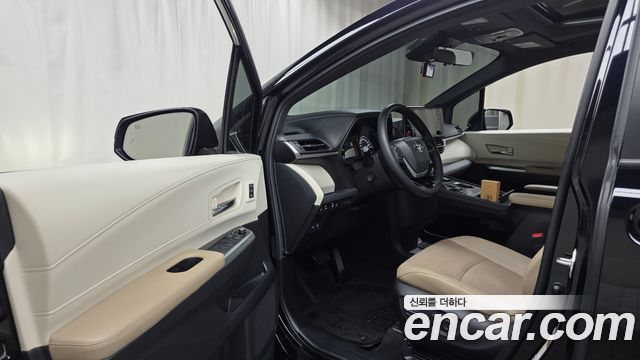 Toyota Sienna 2021 thumb 10