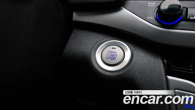 Hyundai Avante 2016 thumb 11