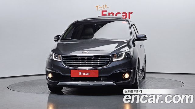 Kia Carnival 2017 thumb 3