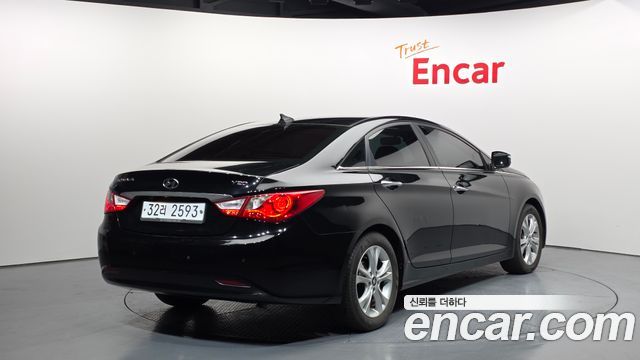 Hyundai Sonata 2011 thumb 3