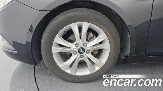 Hyundai Sonata 2011 thumb 6