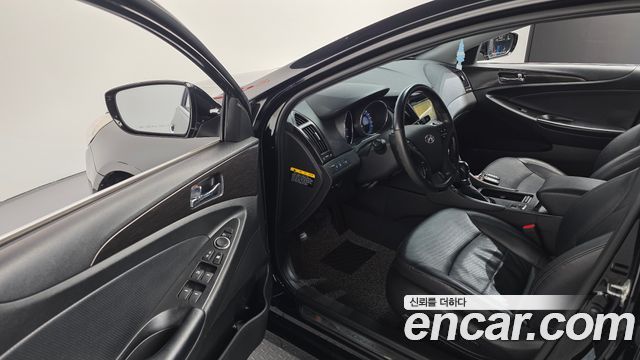 Hyundai Sonata 2011 thumb 11