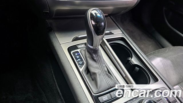 Hyundai Genesis 2015 thumb 10