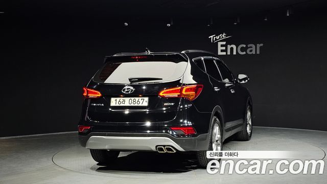 Hyundai Santa Fe 2015 thumb 4