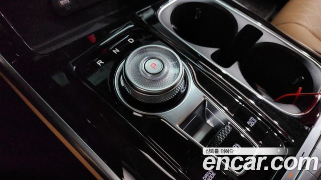 Kia Carnival 2023 thumb 9
