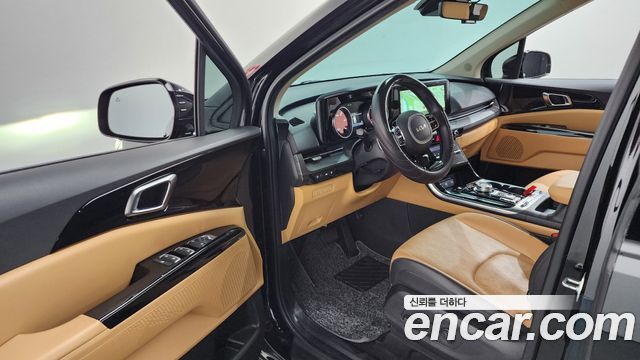 Kia Carnival 2023 thumb 10