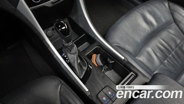 Hyundai Sonata 2012 thumb 10
