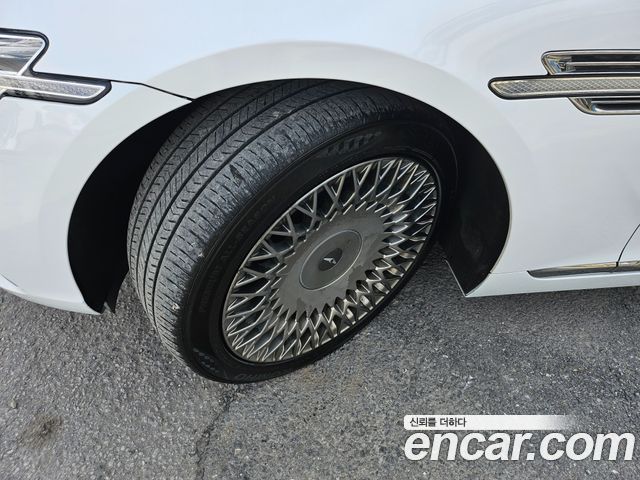 Genesis G90 2019 thumb 7