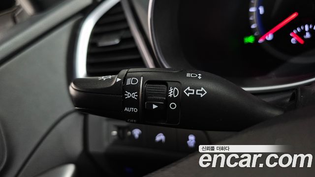 Hyundai Santa Fe 2013 thumb 12