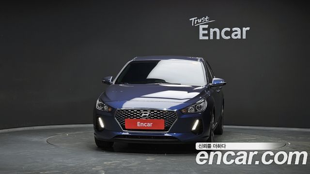 Hyundai i30 2017 thumb 4