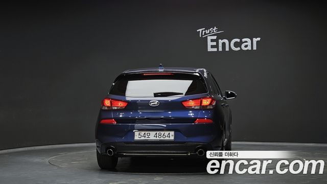 Hyundai i30 2017 thumb 5