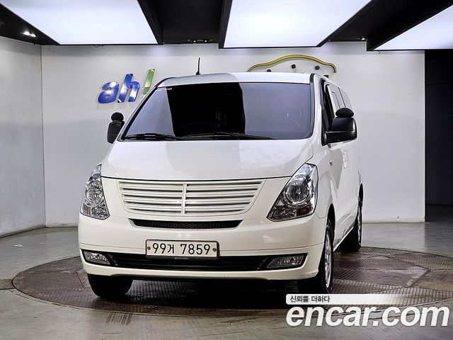 Hyundai Starex 2014 thumb 3