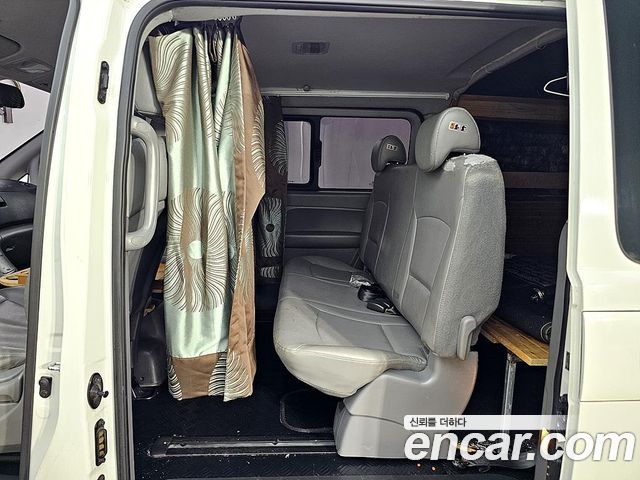 Hyundai Starex 2014 thumb 10