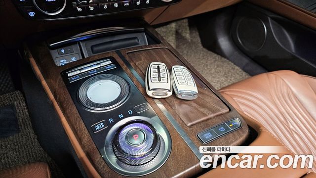Genesis G80 2020 thumb 10