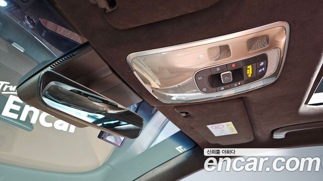 Genesis G80 2020 thumb 12