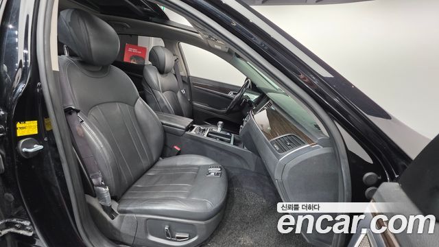 Genesis G80 2017 thumb 11